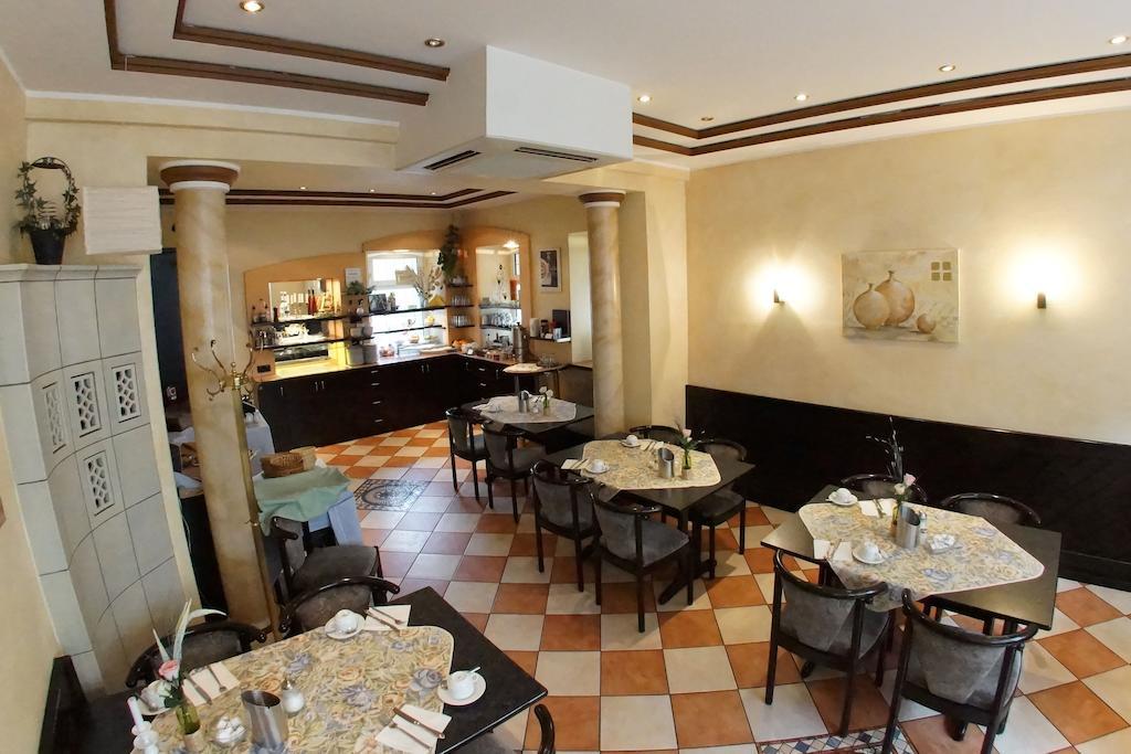 Hotel Pieper เทรียร์ ภายนอก รูปภาพ
