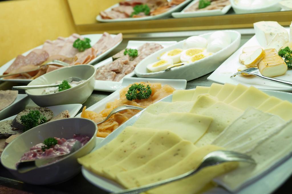 Hotel Pieper เทรียร์ ภายนอก รูปภาพ
