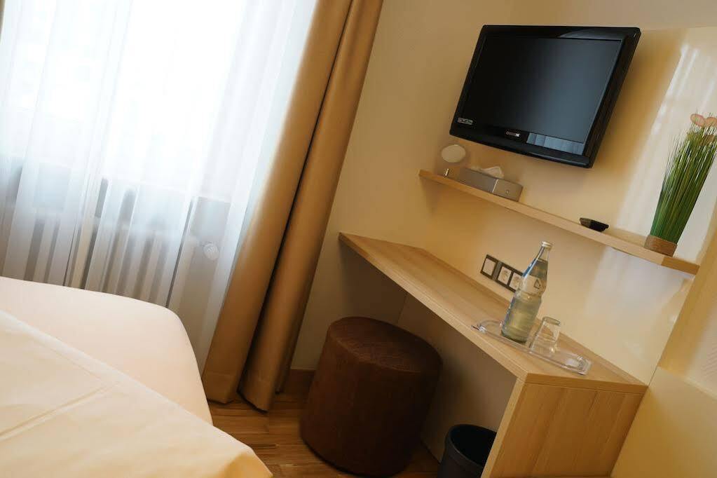 Hotel Pieper เทรียร์ ภายนอก รูปภาพ